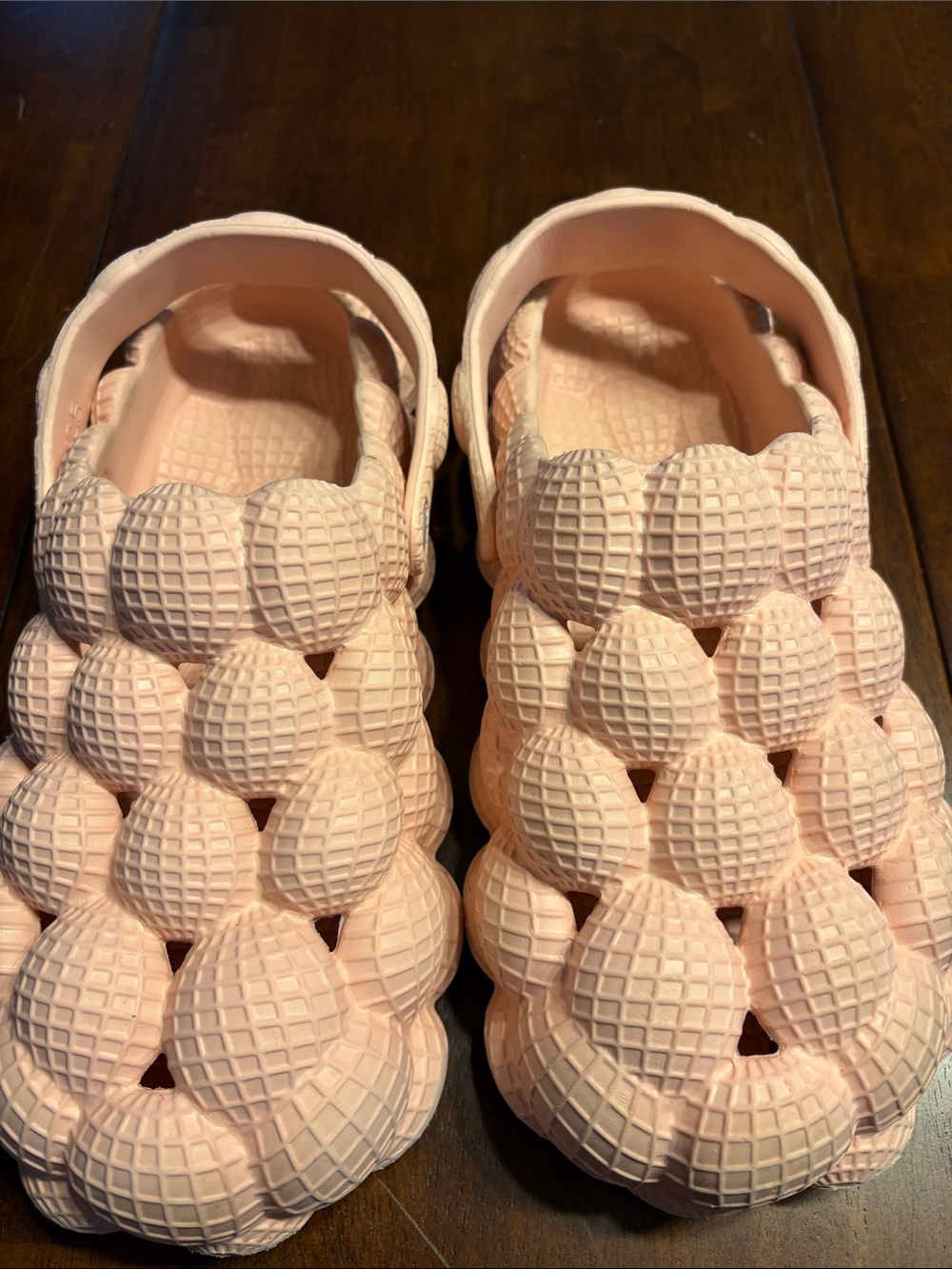 Pale Pink Bubble Foam Clogs